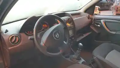 Veículo de Sucata dacia duster 1.5 dci diesel fap cat do ano 2017 alimentado k9k666