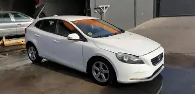 Veículo de Sucata VOLVO V40 1.6 Diesel CAT do ano 2013 alimentado D4162T
