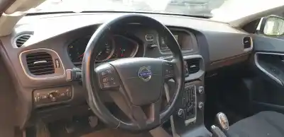 Veicolo di demolizione volvo v40 1.6 diesel cat dell'anno 2013 alimentato d4162t