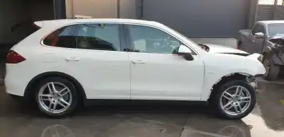 Scrapping Vehicle porsche cayenne (typ 92aa) 3.0 v6 tdi cat of the year 2011 powered crc