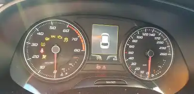Здавання транспортного засобу seat leon (5f1) style року 2015 потужний cyv
