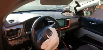 Veículo de Sucata kia stonic (ybcuv) 1.6 crdi cat 116 cv / 85 kw do ano 2019 alimentado d4fe