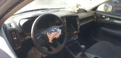 Veículo de Sucata volvo xc 40 1.5 cat 156 cv / 115 kw do ano 2022 alimentado b3154t9