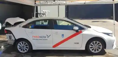 Veículo de Sucata toyota corolla (e21) sedan 1.8 16v hybrid do ano 2022 alimentado 2zr