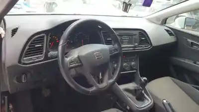 Здавання транспортного засобу seat leon (5f1) 1.6 tdi року 2015 потужний clh