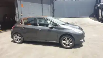 Scrapping Vehicle PEUGEOT                                            208 II (UB_, UP_, UW_, UJ_)                                                                                                                                                                                                                                1.6 HDI 90 (UB9HPA)                                                                                                                                                                                                                                        of the year 2015 powered 9H06