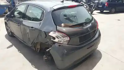 Здавання транспортного засобу peugeot 208 ii (ub_, up_, uw_, uj_) 1.6 hdi 90 (ub9hpa) року 2015 потужний 9h06