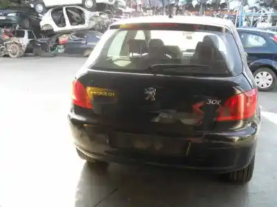 Veículo de Sucata bmw                                                serie 5 berlina                                                                                                                                                                                                                                            2.4 turbodiesel                                                                                                                                                                                                                                            do ano 1996 alimentado 