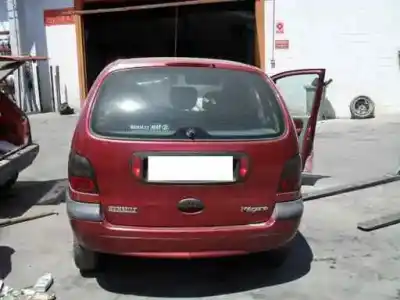 Scrapping Vehicle renault megane i scenic (ja0) 1.9 dti diesel cat of the year 1999 powered f9q734
