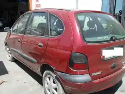 Scrapping Vehicle renault megane i scenic (ja0) 1.9 dti diesel cat of the year 1999 powered f9q734