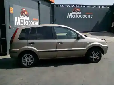 Veículo de Sucata FORD FUSION (CBK) Trend do ano 2002 alimentado F6JA