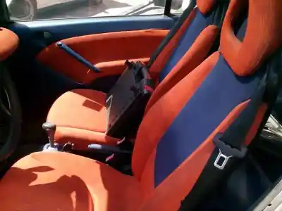 Verschrottungsfahrzeug smart coupe passion des jahres 2000 angetrieben m160920