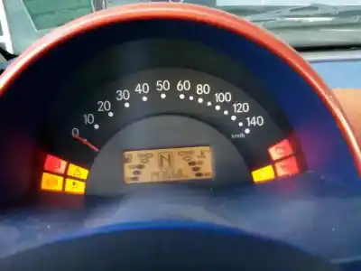 Verschrottungsfahrzeug smart coupe passion des jahres 2000 angetrieben m160920