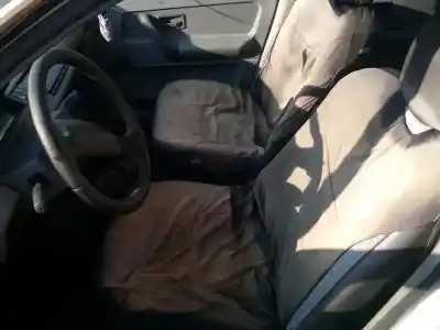 Здавання транспортного засобу renault                                            clio i fase i+ii (b/c57)                                                                                                                                                                                                                                   1.2 року 1991 потужний e5f