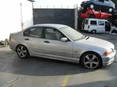 Veículo de Sucata bmw serie 3 berlina (e46) 320d do ano 1998 alimentado 204d1