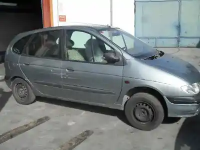Scrapping Vehicle renault megane i scenic (ja0) 1.9 turbodiesel cat (f8q-784) of the year 1997 powered f8q