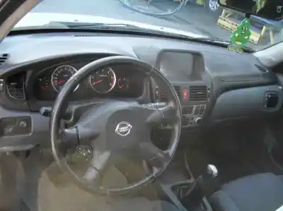 Veículo de Sucata nissan almera (n16/e) line up do ano 2005 alimentado yd22ddt