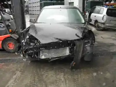 Veicolo di demolizione ford focus berlina (cap) 1.6 16v cat dell'anno 2005 alimentato hwda