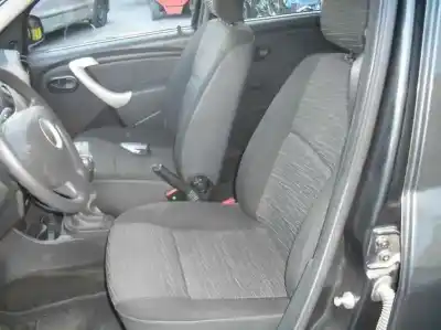 Sloopvoertuig dacia logan ambiance van het jaar 2010 aangedreven k9k792