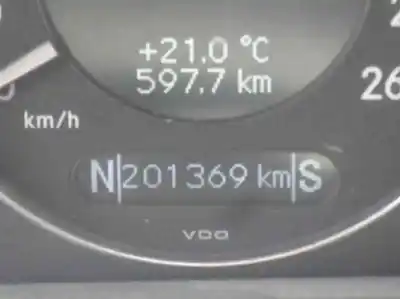 Veículo de Sucata mercedes-benz clase e (w211) berlina e 270 cdi (211.016) do ano 2004 alimentado 647961