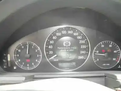 Veículo de Sucata mercedes-benz clase e (w211) berlina e 270 cdi (211.016) do ano 2004 alimentado 647961