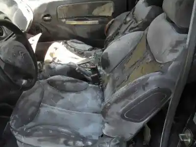 Veicolo di demolizione citroen c2 vtr dell'anno 2003 alimentato 