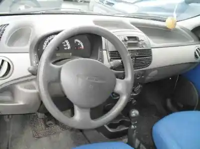 Véhicule à la ferraille fiat punto berlina (188) 1.2 8v dynamic de l'année 2000 alimenté 188a4000