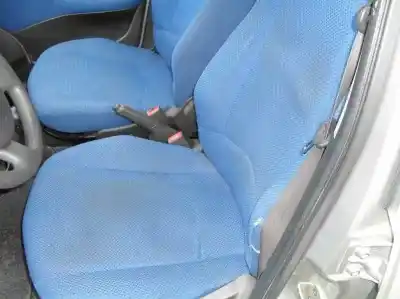 Véhicule à la ferraille fiat punto berlina (188) 1.2 8v dynamic de l'année 2000 alimenté 188a4000