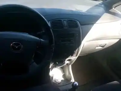 Veículo de Sucata mazda premacy (cp) td active do ano 2001 alimentado rf