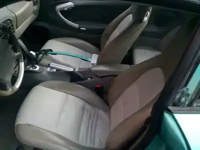 Scrapping Vehicle porsche 911 (typ 996) carrera 4 cabrio of the year 1999 powered m9601