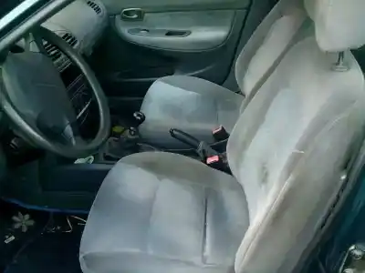 Vehicul casat daewoo nubira berlina classic se al anului 1998 alimentat a16dms
