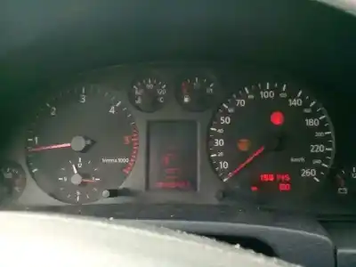 Veículo de Sucata audi a6 berlina (4b2) 2.5 v6 24v tdi do ano 1998 alimentado afb