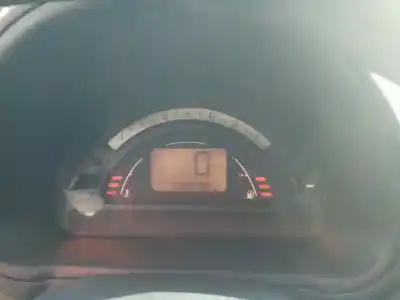 Veicolo di demolizione citroen c2 furio dell'anno 2004 alimentato hfx