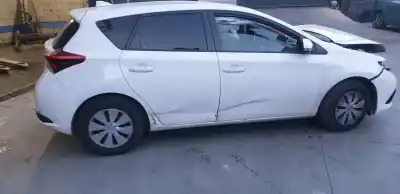 Scrapping Vehicle TOYOTA AURIS (_E15_) 1.4 D-4D (NDE150_) of the year 2015 powered 1ND