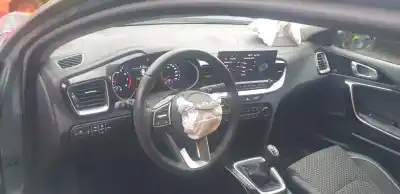 Veicolo di demolizione kia ceed 1.0 tgdi cat dell'anno 2022 alimentato g3lc