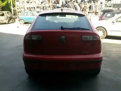 Здавання транспортного засобу seat leon (1m1) stella року 2002 потужний bcb