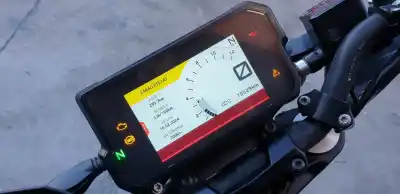 Veículo de Sucata ktm 390 duke 390 duke 44 cv / 32 kw do ano 2021 alimentado 938