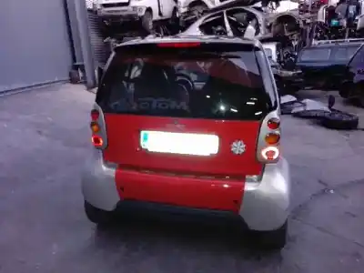 Sloopvoertuig smart coupe passion van het jaar 2000 aangedreven g13