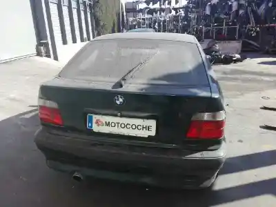 Vehicul casat bmw serie 3 compacto (e36) 316i al anului 1998 alimentat 16 4e 2