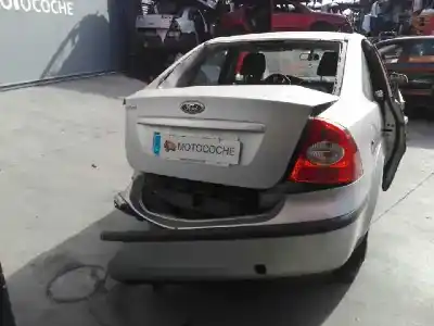Veículo de Sucata ford focus berlina (cap) ghia do ano 2007 alimentado 