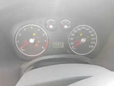 Veículo de Sucata ford focus berlina (cap) ghia do ano 2007 alimentado 