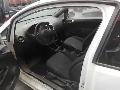 Veículo de Sucata opel corsa d essentia do ano 2007 alimentado z13dtj