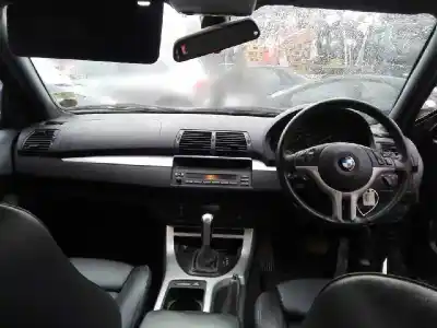 Veículo de Sucata bmw x5 (e53) 3.0d do ano 2003 alimentado m57