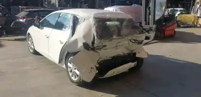 Здавання транспортного засобу seat leon (5f1) 1.6 tdi року 2017 потужний ddya