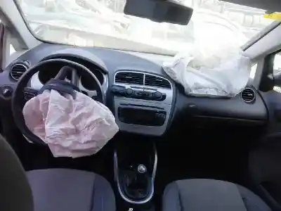 Veículo de Sucata seat altea (5p1) stylance / style do ano 2009 alimentado bls