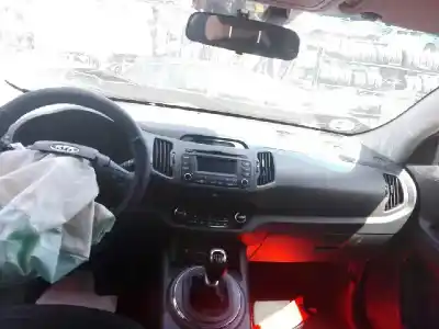 Veicolo di demolizione kia sportage drive 4x2 dell'anno 2012 alimentato g4fd