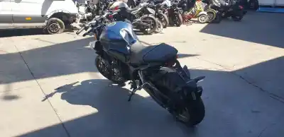 Véhicule à la ferraille honda                                              cb hornet                                                                                                                                                                                                                                                  cb 600 f hornet (pc34)                                                                                                                                                                                                                                     de l'année 2022 alimenté rh01e