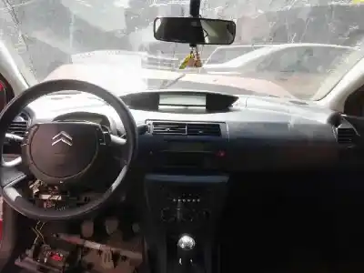 Veicolo di demolizione citroen c4 coupe lx dell'anno 2007 alimentato kfu