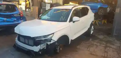 Vehicul casat volvo xc 40 essential 2wd al anului 2022 alimentat b3154t9