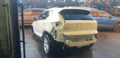 Vehicul casat volvo xc 40 essential 2wd al anului 2022 alimentat b3154t9